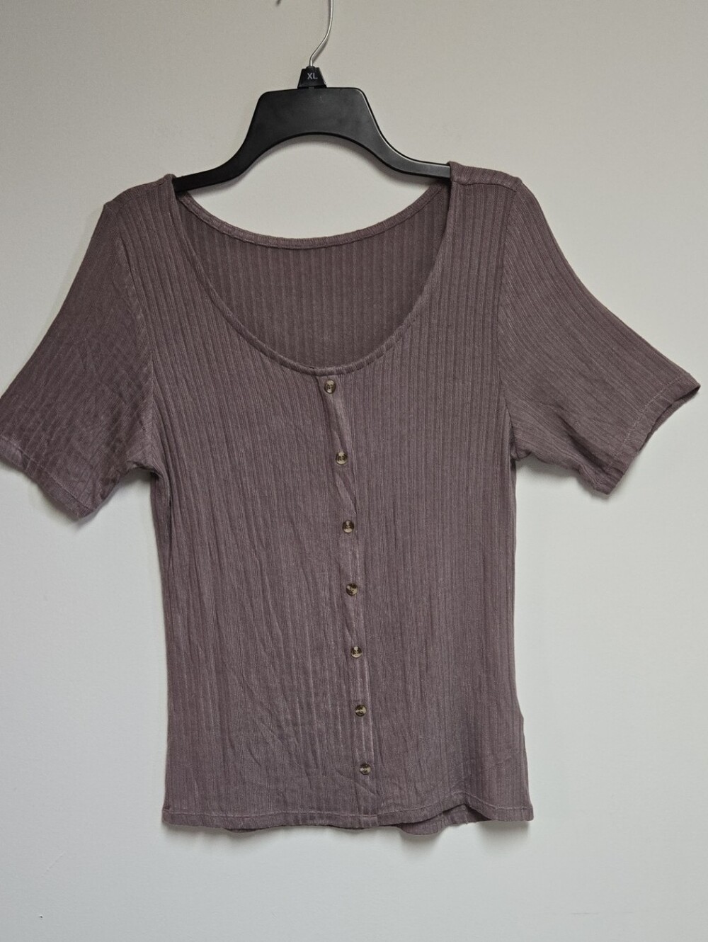 Vivance Ribbed Button-Front Short Sleeve Tee - Brown